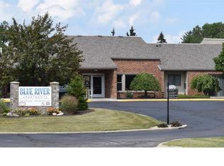 904 Blue River Dr, Columbia City, IN 46725