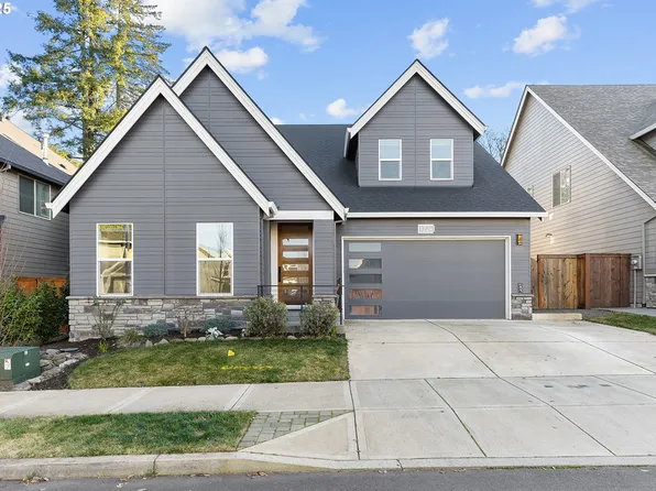 1724 N Sweetgum St, Canby, OR 97013