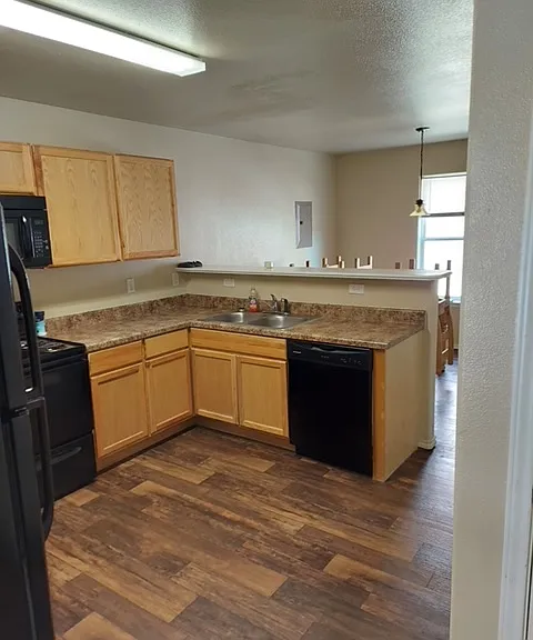 1406 S Gail Ave — Photo 1