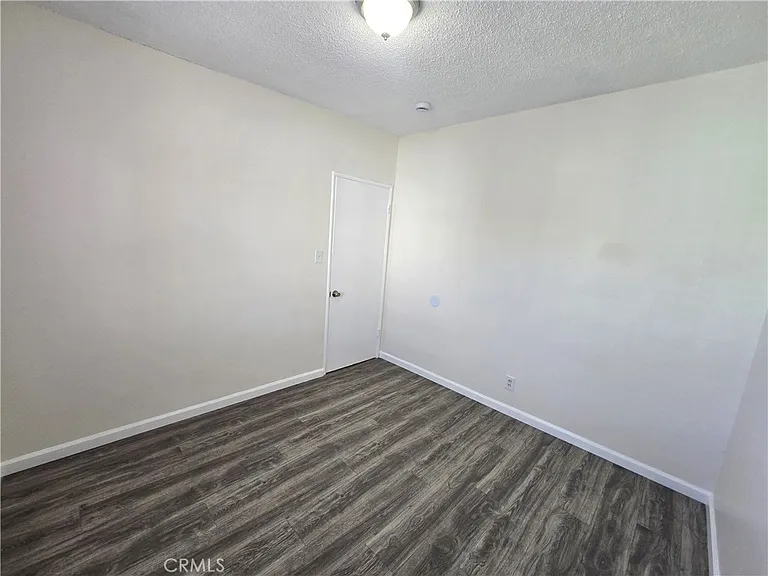 1140 W 120th St #8 — Photo 8