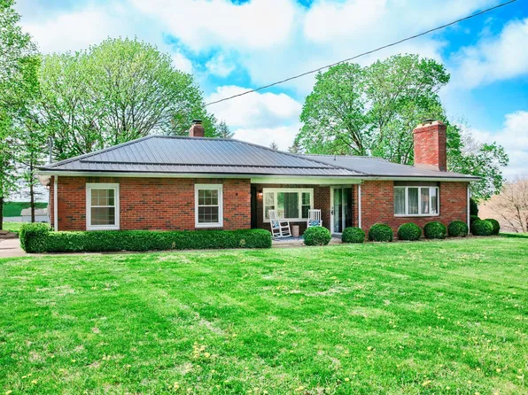 854 N Washington Rd, Petrolia, PA 16050