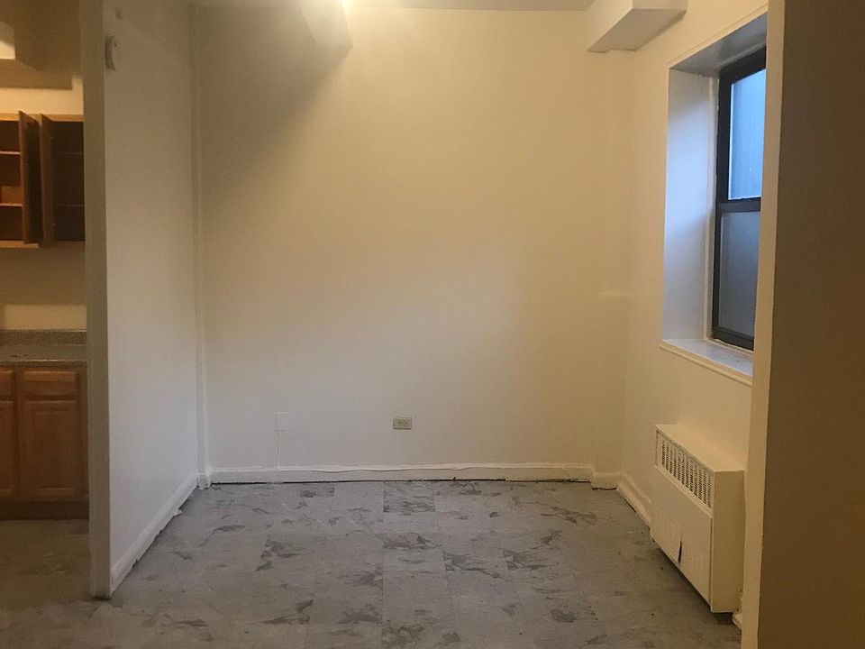 2nd image of 1745 E 12th St #1