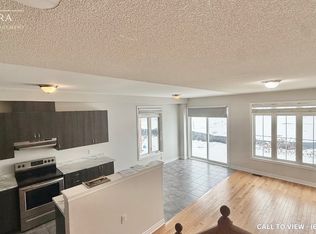 9 Phyllis Dr #9, Caledon, ON L7C4E3