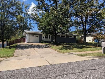 521 Sulphur Spring Rd, Ballwin, MO, 63021