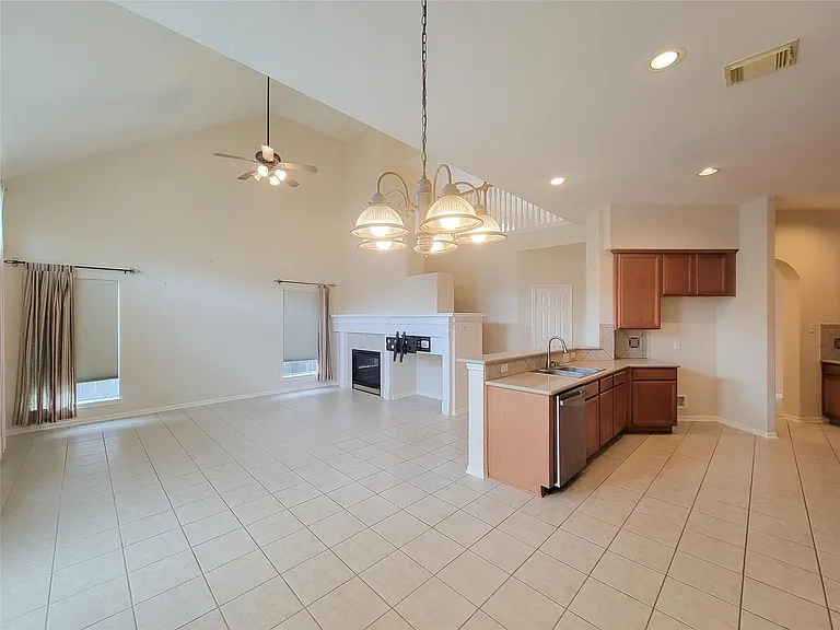 2622 Katie Harbor Dr — Photo 20