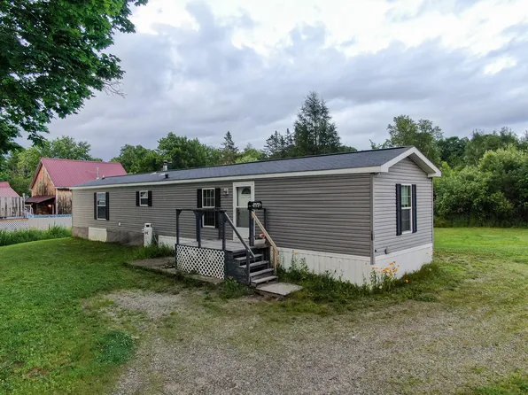 185 Main Street, Lincoln, ME 04457