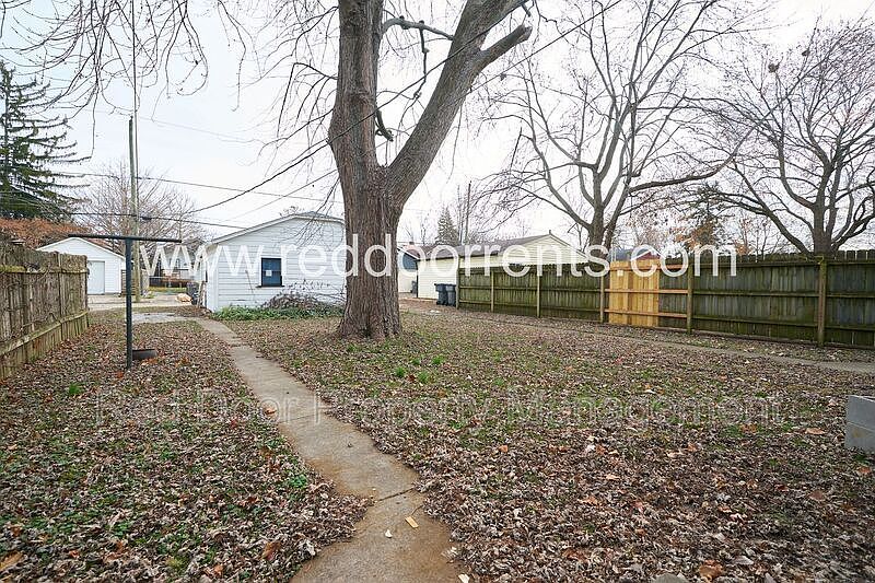 1st image of 733 N Dequincy St