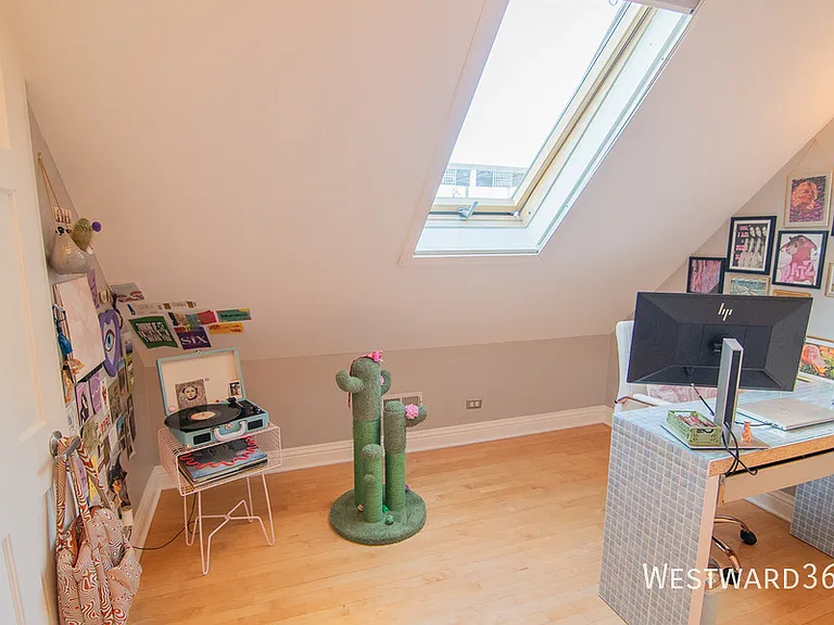3707 N Bosworth Ave #2 — Photo 27