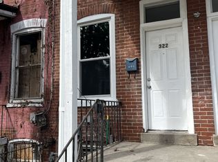 322 E 11th St, Chester, PA 19013