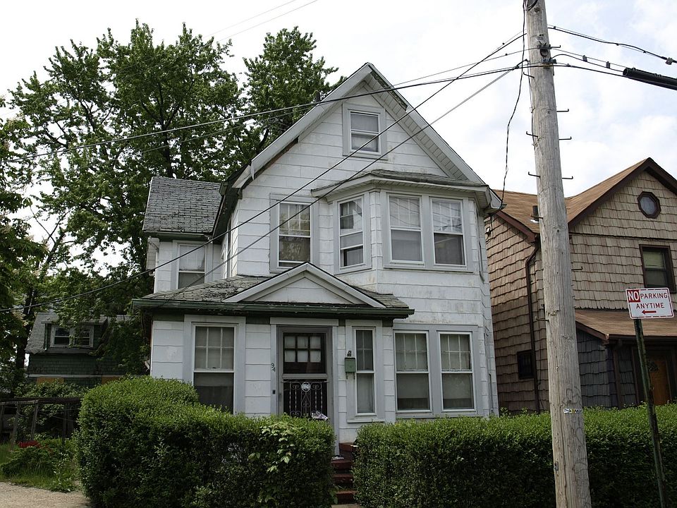 1st image of 94 John St