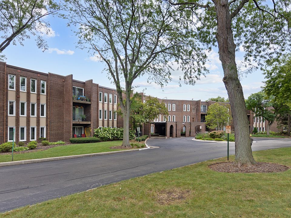 1st image of 1430 Sandstone Dr APT 115
