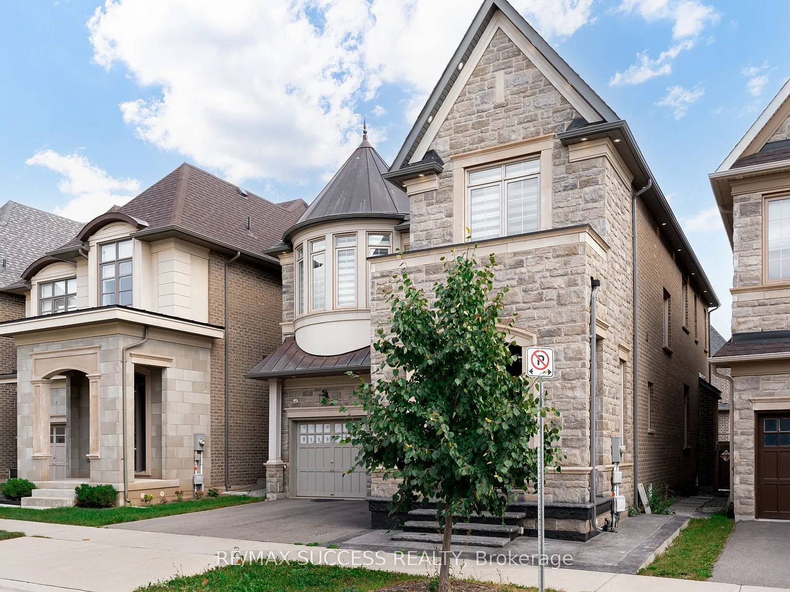 4 bed, $5,800 — Photo 2