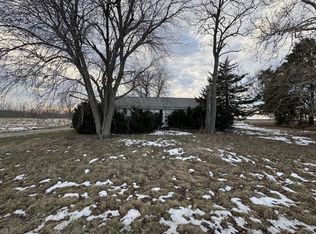 23300 N 1925 East Rd, Towanda, IL 61776