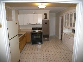 5th image of 4328 S Richmond