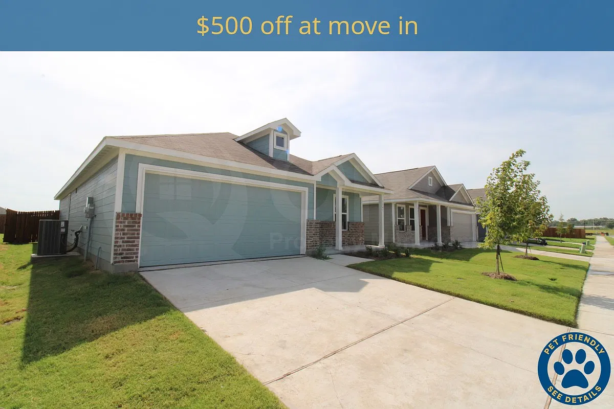 3 bed, 2.0 bath, 1481 sqft, $1,789 — Photo 1
