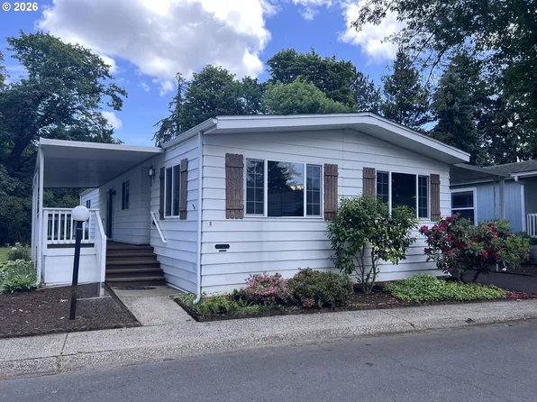 1475 Green Acres Rd Space 8, Eugene, OR 97408