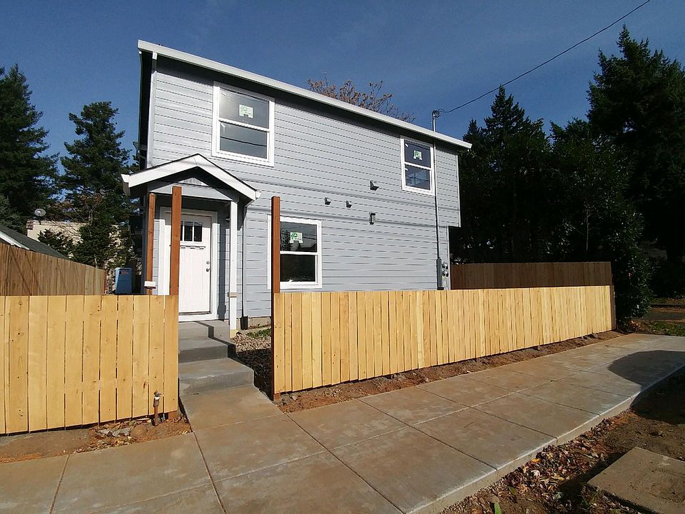 1st image of 13015 SE Division St