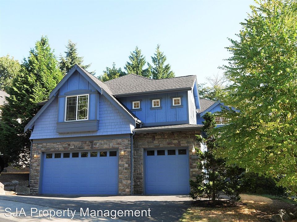 1st image of 16617 NE 90th Ct