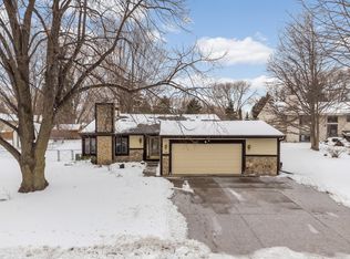 3159 Quarry Ct, Eagan, MN 55121