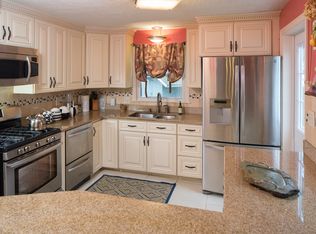 44 Cassilis Rd, West Hartford, CT 06107