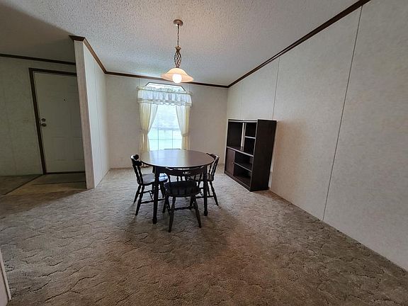 5th image of 5550 NW 76th Ave
