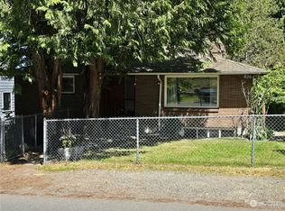 836 NE 102nd St, Seattle, WA 98125