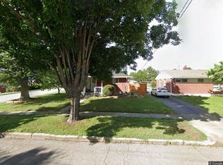 3127 Oliver Rd NE, Roanoke, VA 24012