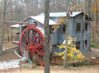 2353 County Highway 25, Rinard, IL 62878