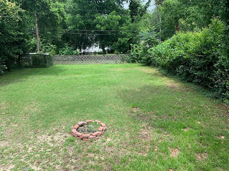512 Edisto Ave — Photo 10