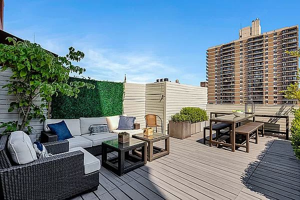 1st image of 215 W 95th St #14CD