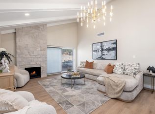 5752 N Scottsdale Rd, Paradise Valley, AZ 85253