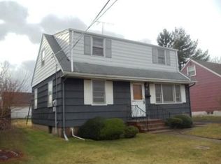 35 Melody Hill Rd, Clifton, NJ 07013