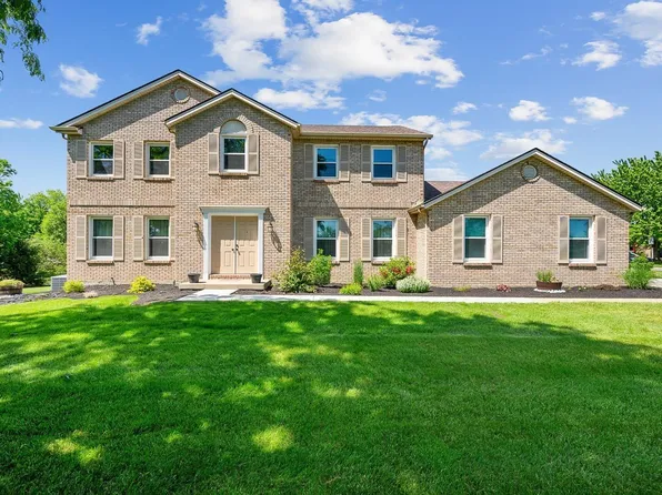 8317 Beckett Station Dr, West Chester, OH 45069