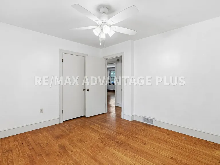 1004 Fourth Avenue Ext — Photo 25