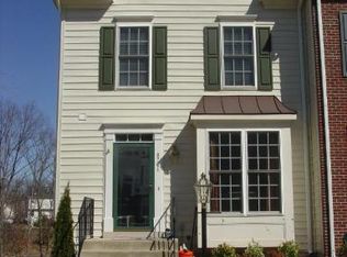 9764 Cheshire Ridge Cir, Manassas, VA 20110