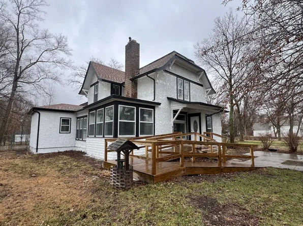 454 Idaho Ave SE, Huron, SD 57350