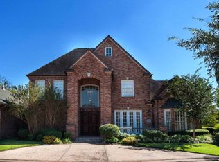 16 Heritage Oak Ct, Lake Jackson, TX 77566