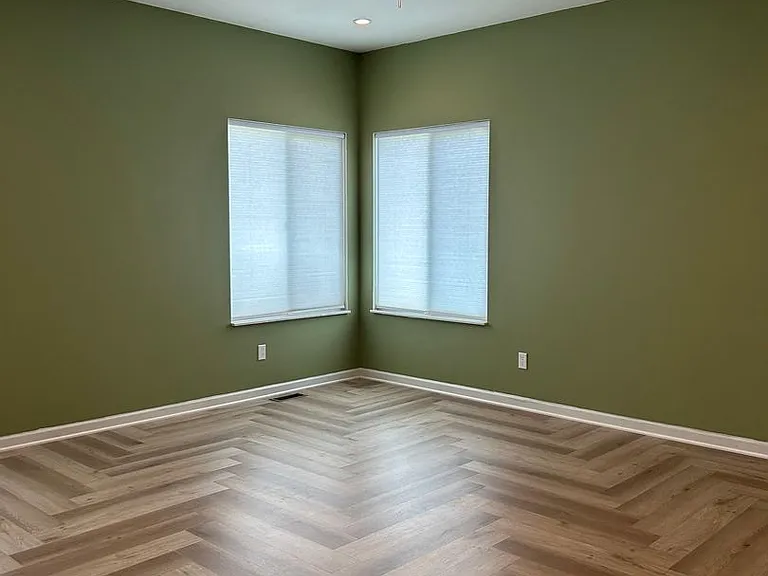 2609 Beacon Point Ct — Photo 10
