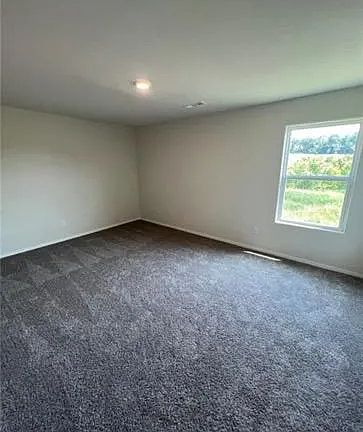 5th image of 2525 W Eagle St