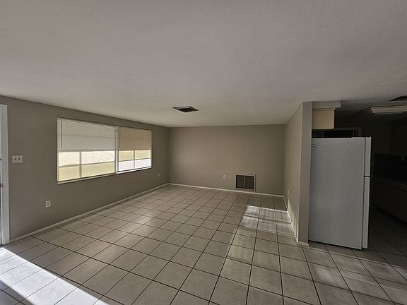 3rd image of 3634 Calera Dr