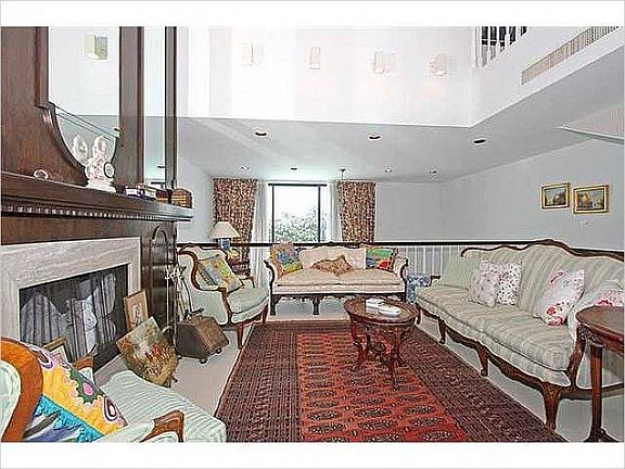 3rd image of 10669 NE Quaybridge Ct