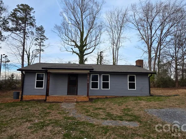 6018 Leo Dr, Casar, NC 28152