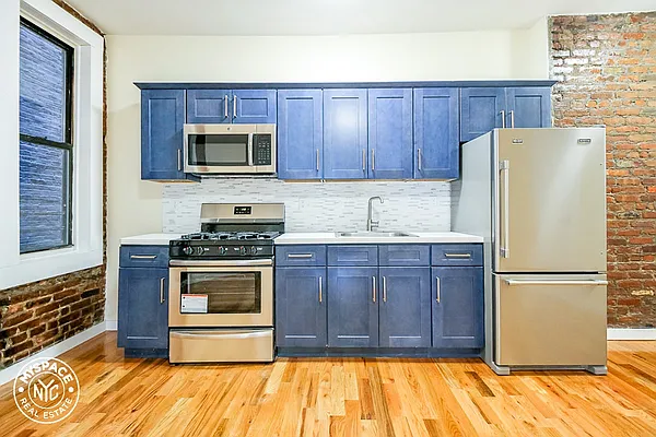 Rented by MySpaceNYC | media 14