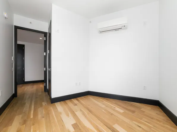 1134 Fulton Street image 8 of 20