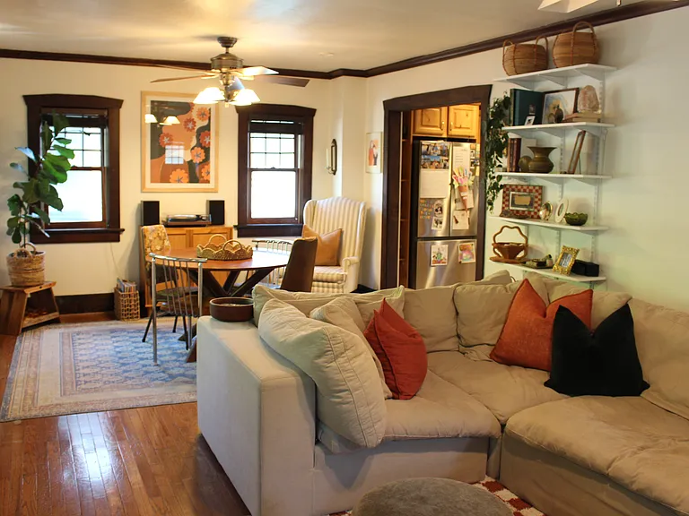 1382 S Green St — Photo 64