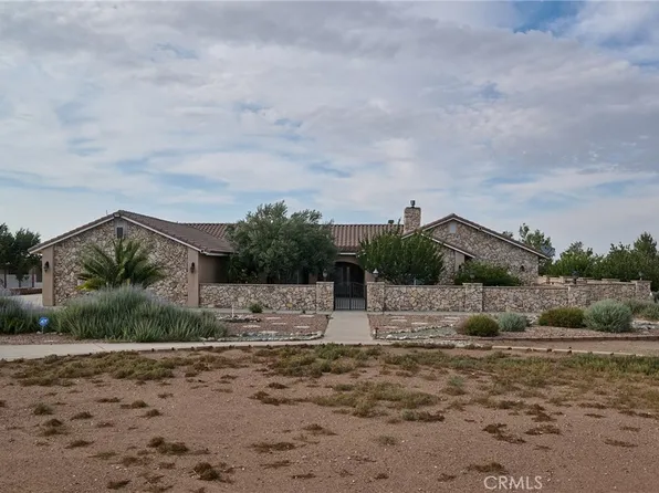 9740 Joshua St, Oak Hills, CA 92344