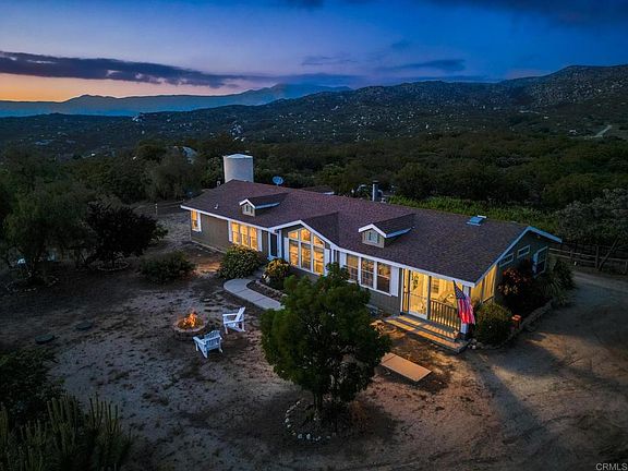 4th image of 27054 Chihuahua Valley Rd