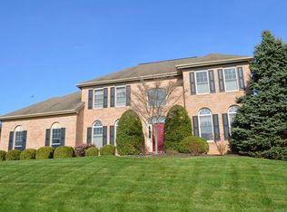 716 Regency Hill Dr, Hockessin, DE 19707