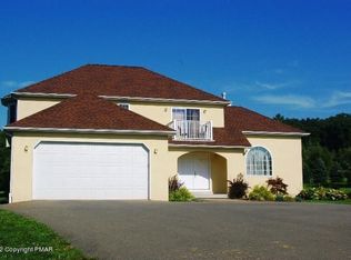 237 Harvest Hill Dr, Effort, PA 18330