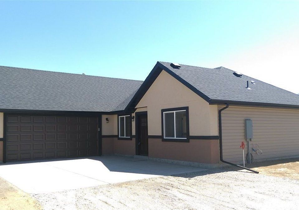 2nd image of 464 White Oak Dr